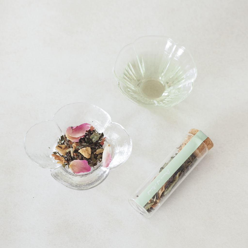 SP Tea Tube in Transparent Box (Min. 20)